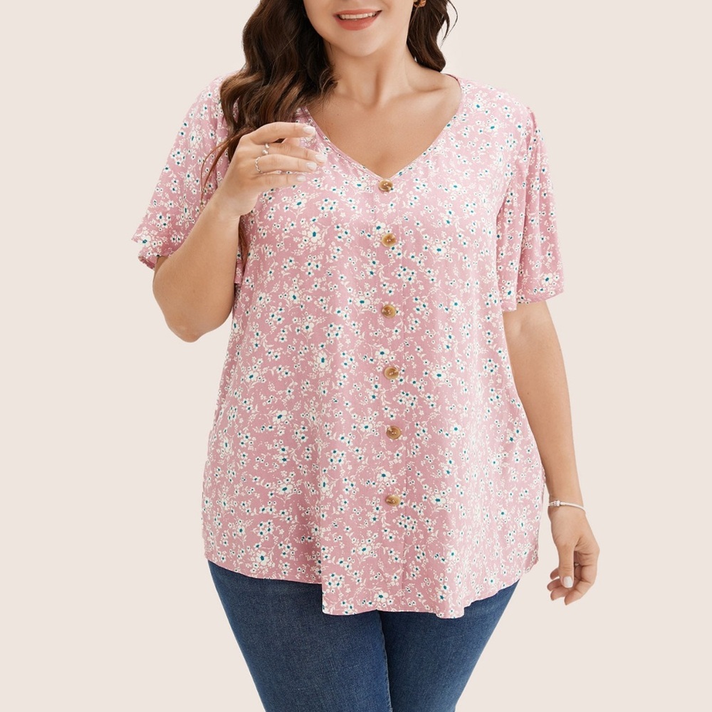 NWT-Beautiful Pink Flowy Floral Top Plus Size: 22/24 - Picture 2 of 10